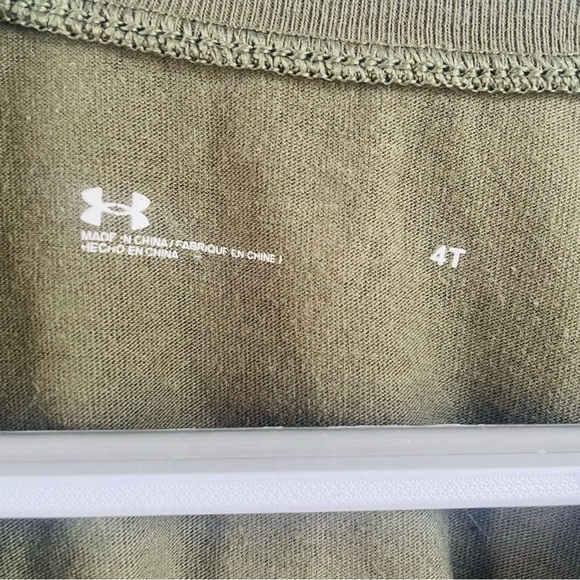 Under Armour Outfit - Picture 3 of 6
